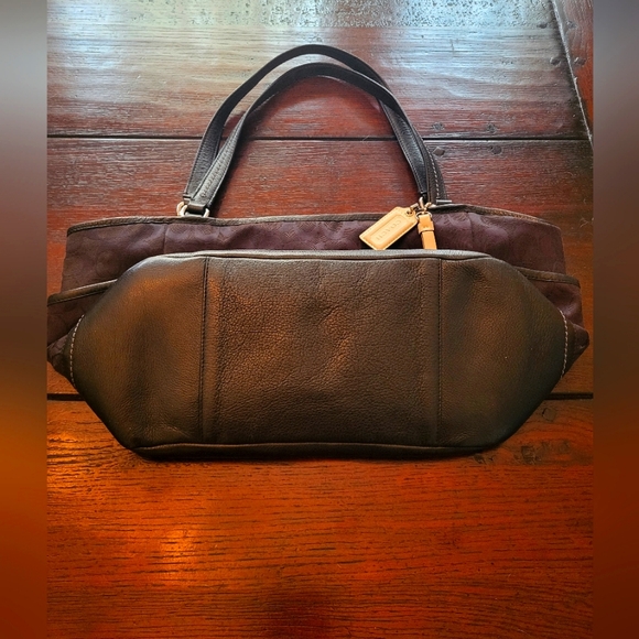 Coach Purse - Picture 2 of 6